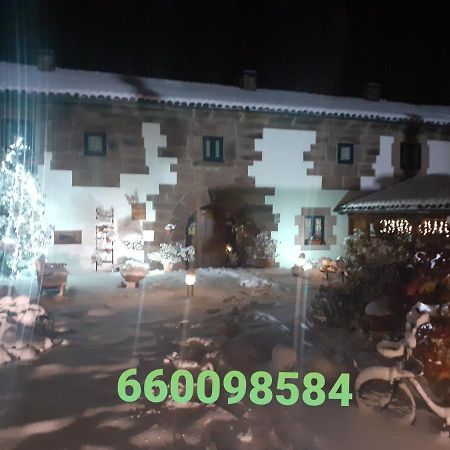 Hotel La Casona De Barrio, Alto Campoo Barrio  Eksteriør bilde