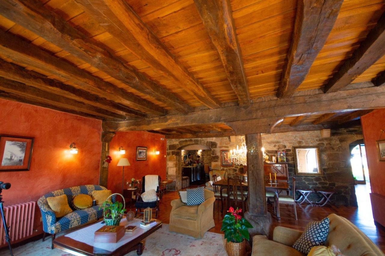 Hotel La Casona De Barrio, Alto Campoo Barrio  Eksteriør bilde