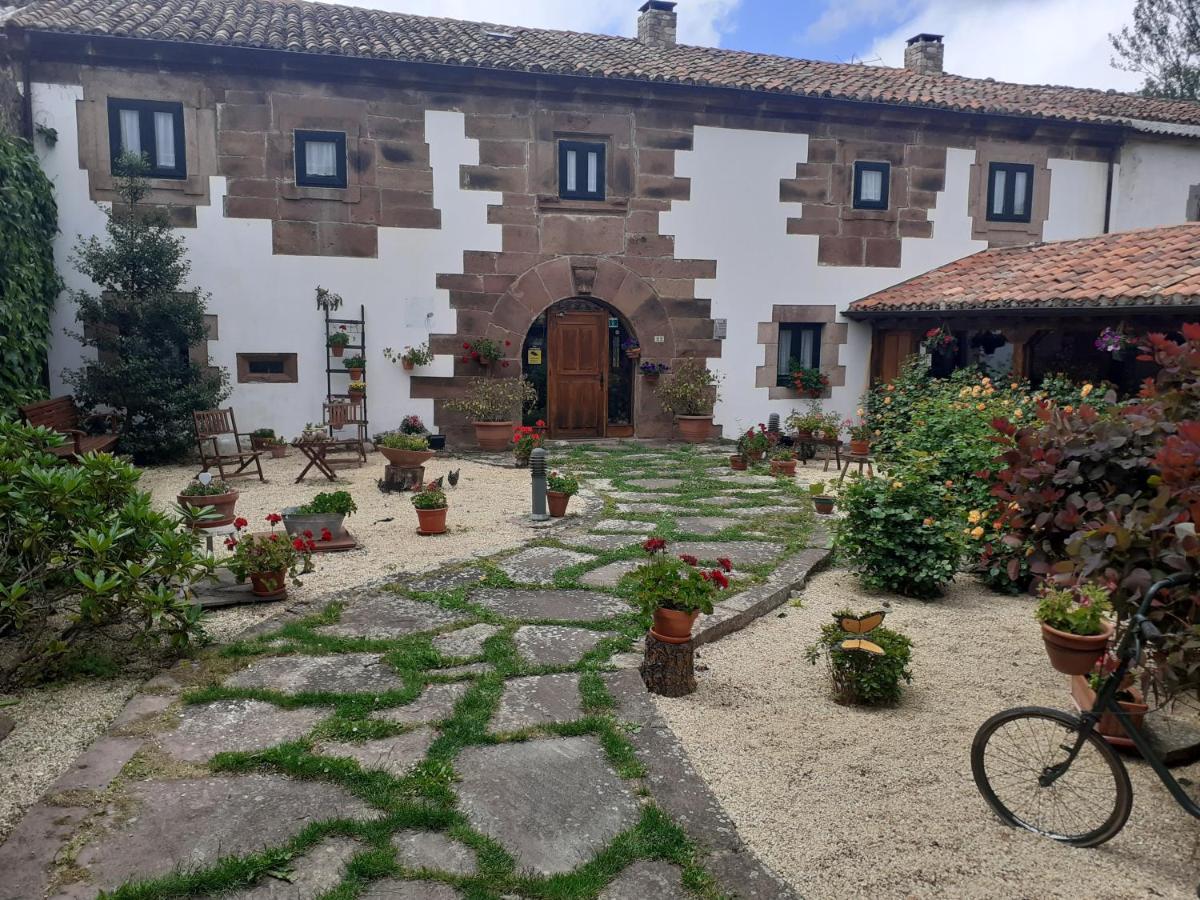 Hotel La Casona De Barrio, Alto Campoo Barrio  Eksteriør bilde